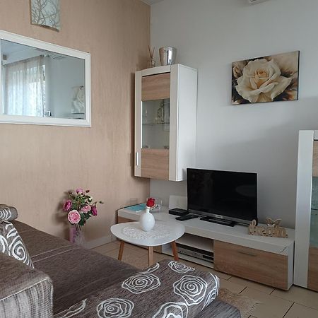 Apartment Luka Фажана Экстерьер фото